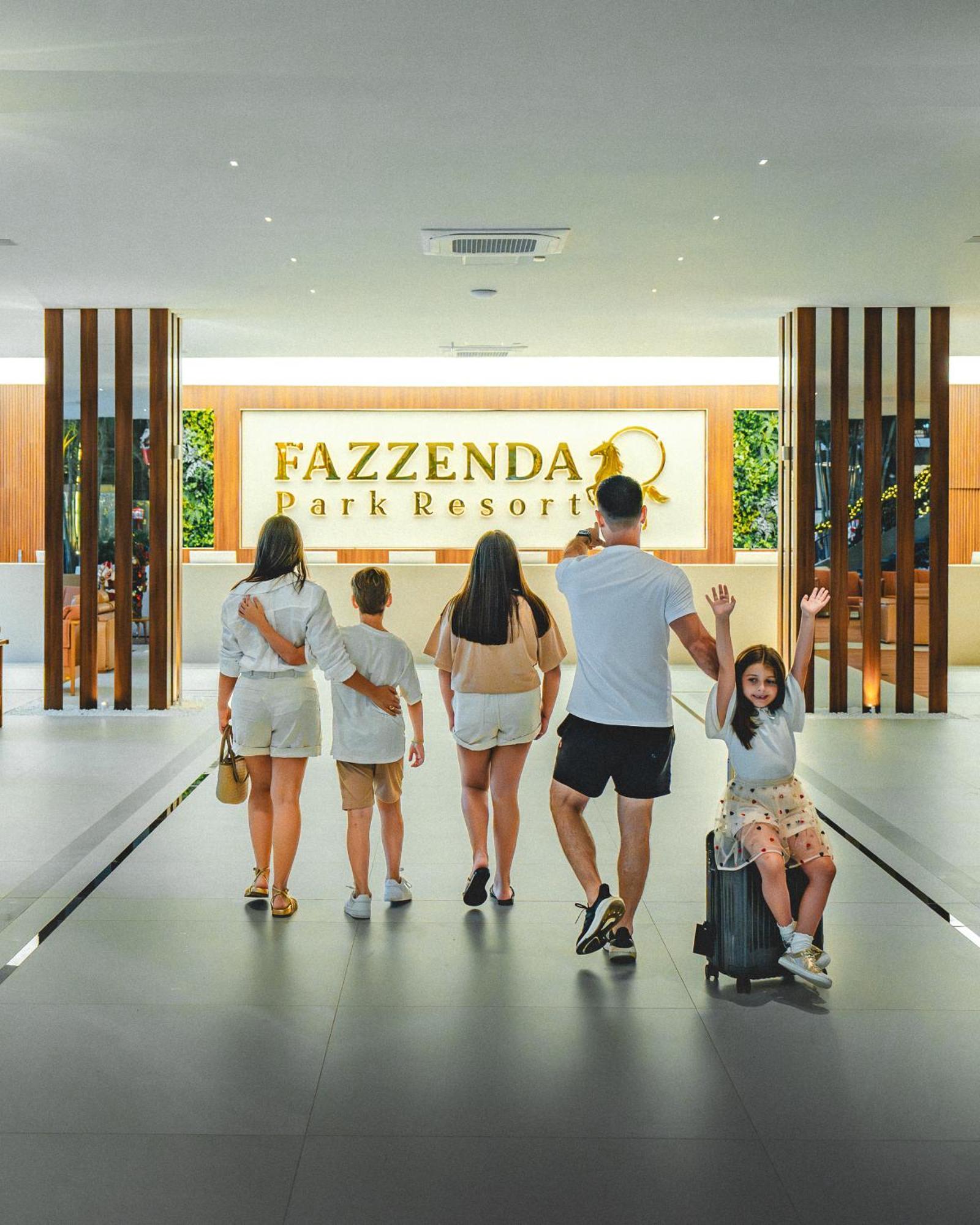 Fazzenda Park Resort กัสปาร์ ภายนอก รูปภาพ